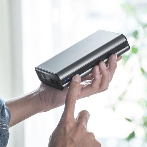 サンワダイレクト モバイルバッテリー 65W 22800mAh Amazon.co.jp: サンワダイレクト モバイルバッテリー AC出力 65W