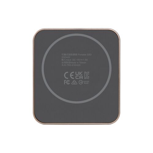 ポータブルSSD 4TB USB 3.1 ゴールド ポータブルSSD 4TB MagSafe対応 USB-C接続 USB 20Gbps 最大2000MB/s